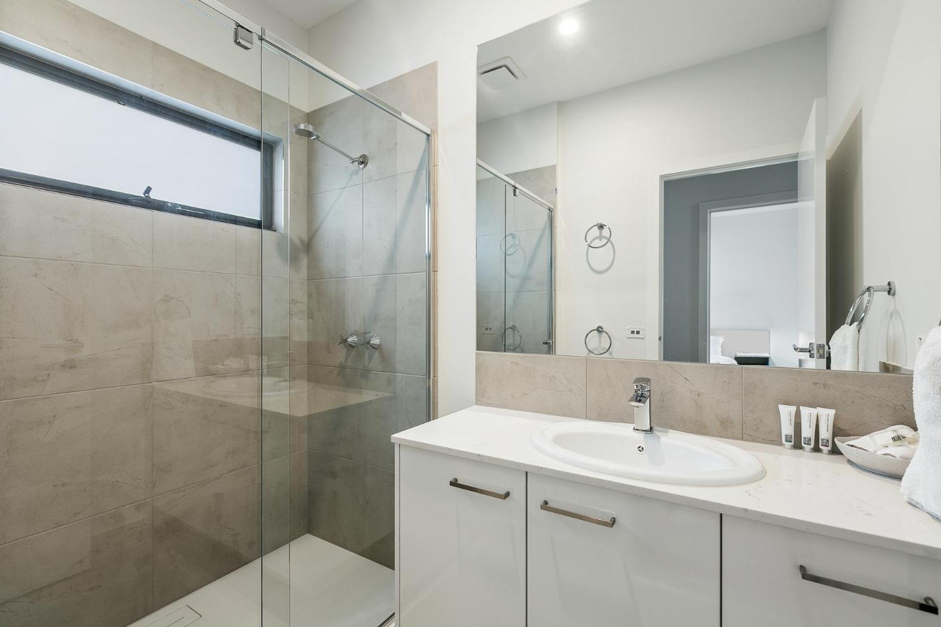 Waterline Property Портарлингтон Экстерьер фото